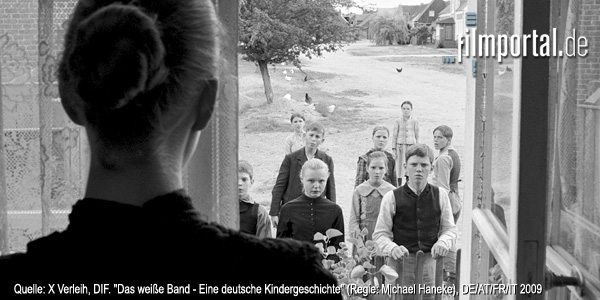 Quelle: X Verleih, DIF. "Das weiße Band - Eine deutsche Kindergeschichte" (Regie: Michael Haneke), DE/AT/FR/IT 2009