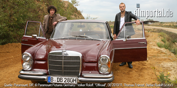 Quelle: Paramount, DIF, © Paramount Pictures Germany / Volker Roloff. "Offroad", DE 2010/11, Thomas Fränzel, Stefan Rudolf (v.l.n.r.)